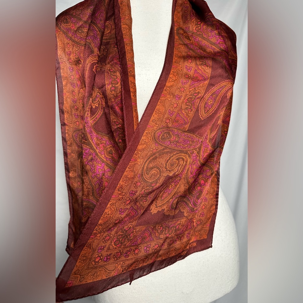 JONES NEW YORK‎ 100% Silk Red Paisley Lightweight Preppy Scarf - Picture 3 of 5